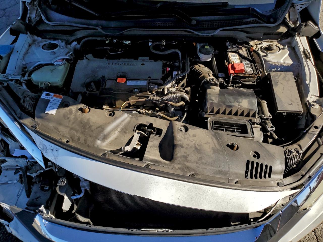 2016 HONDA CIVIC LX photo 11