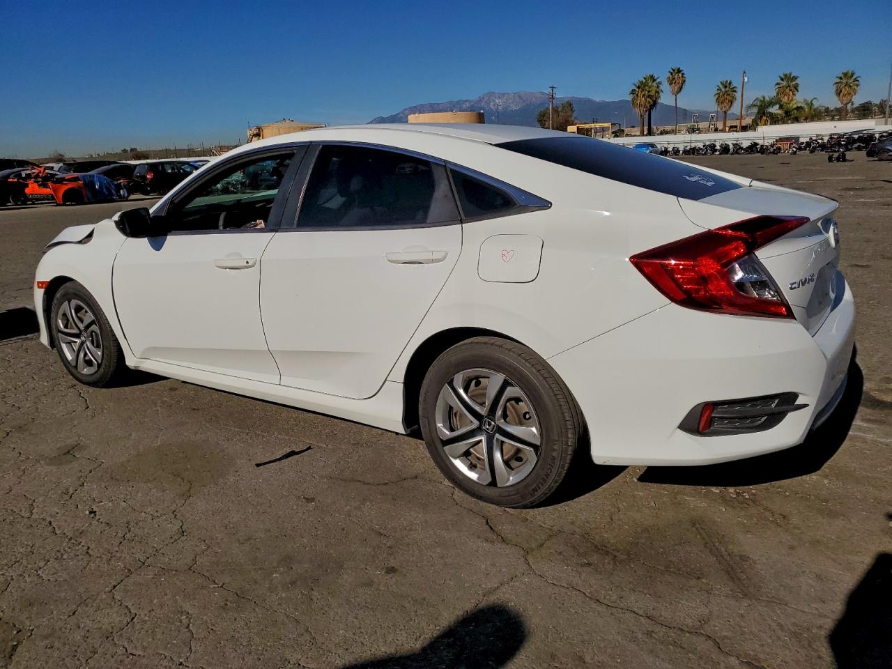 2016 HONDA CIVIC LX photo 2