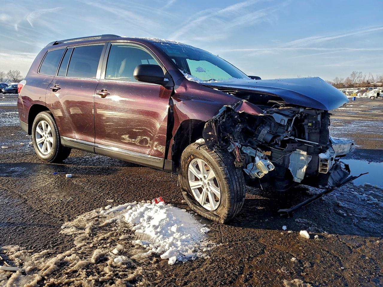 2011 TOYOTA HIGHLANDER BASE photo 4