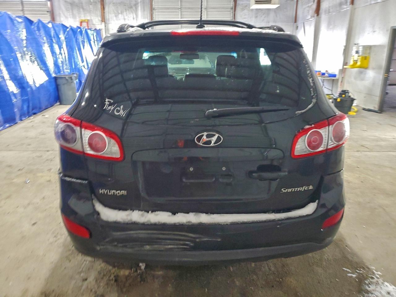 2011 HYUNDAI SANTA FE SE photo 6