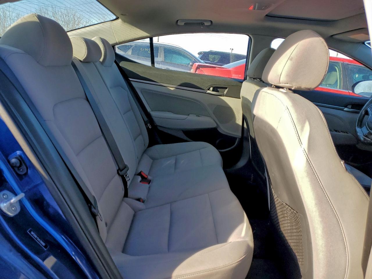 2018 HYUNDAI ELANTRA SEL photo 10