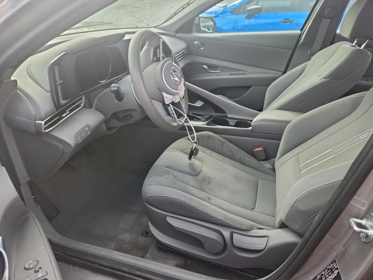 2022 HYUNDAI ELANTRA BLUE photo 7
