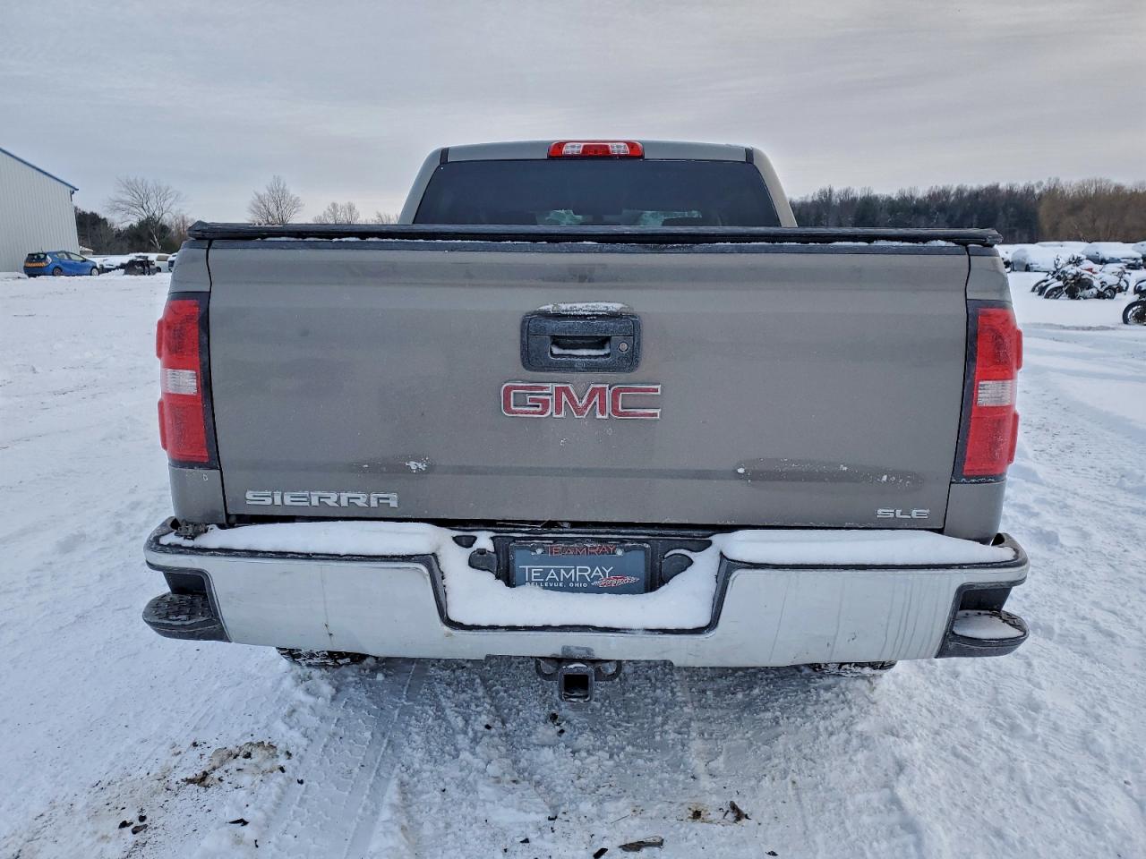 2017 GMC SIERRA K1500 SLE photo 6