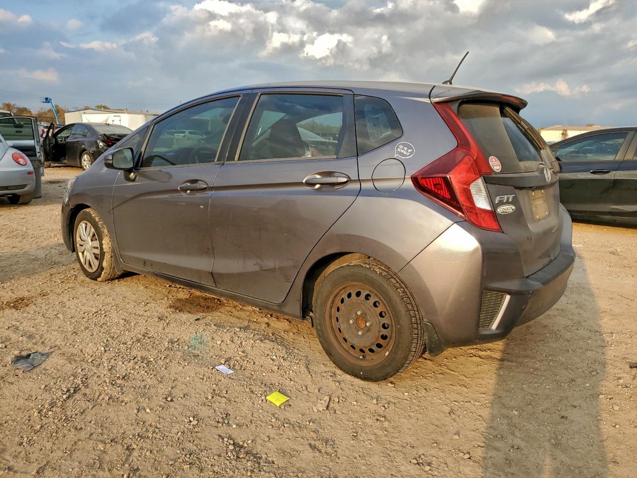 2015 HONDA FIT LX photo 2