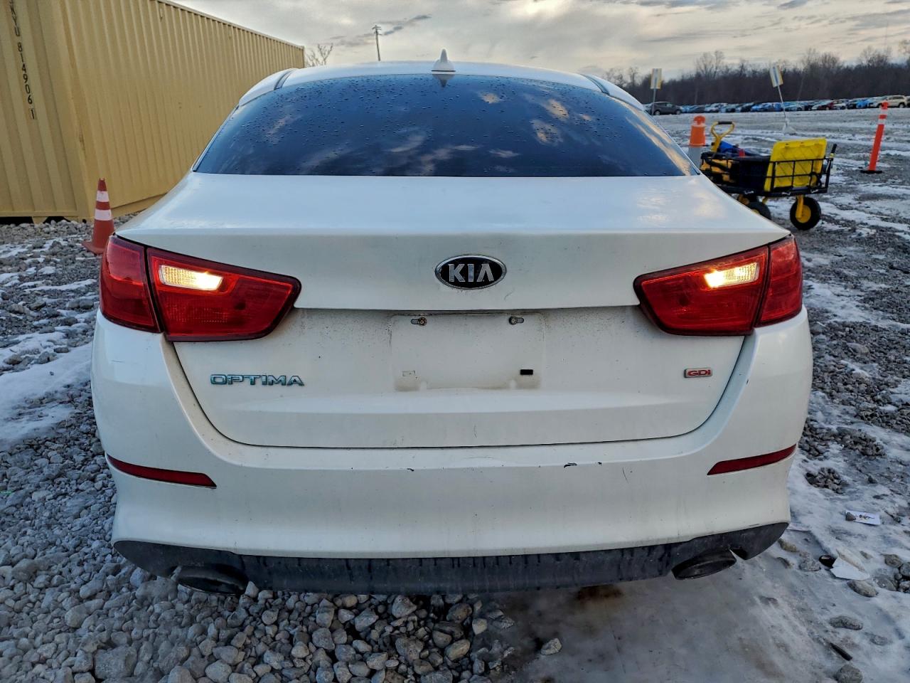 2015 KIA OPTIMA LX photo 6