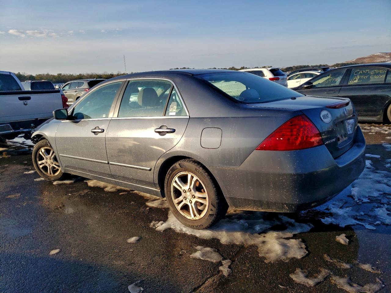 2007 HONDA ACCORD EX photo 2