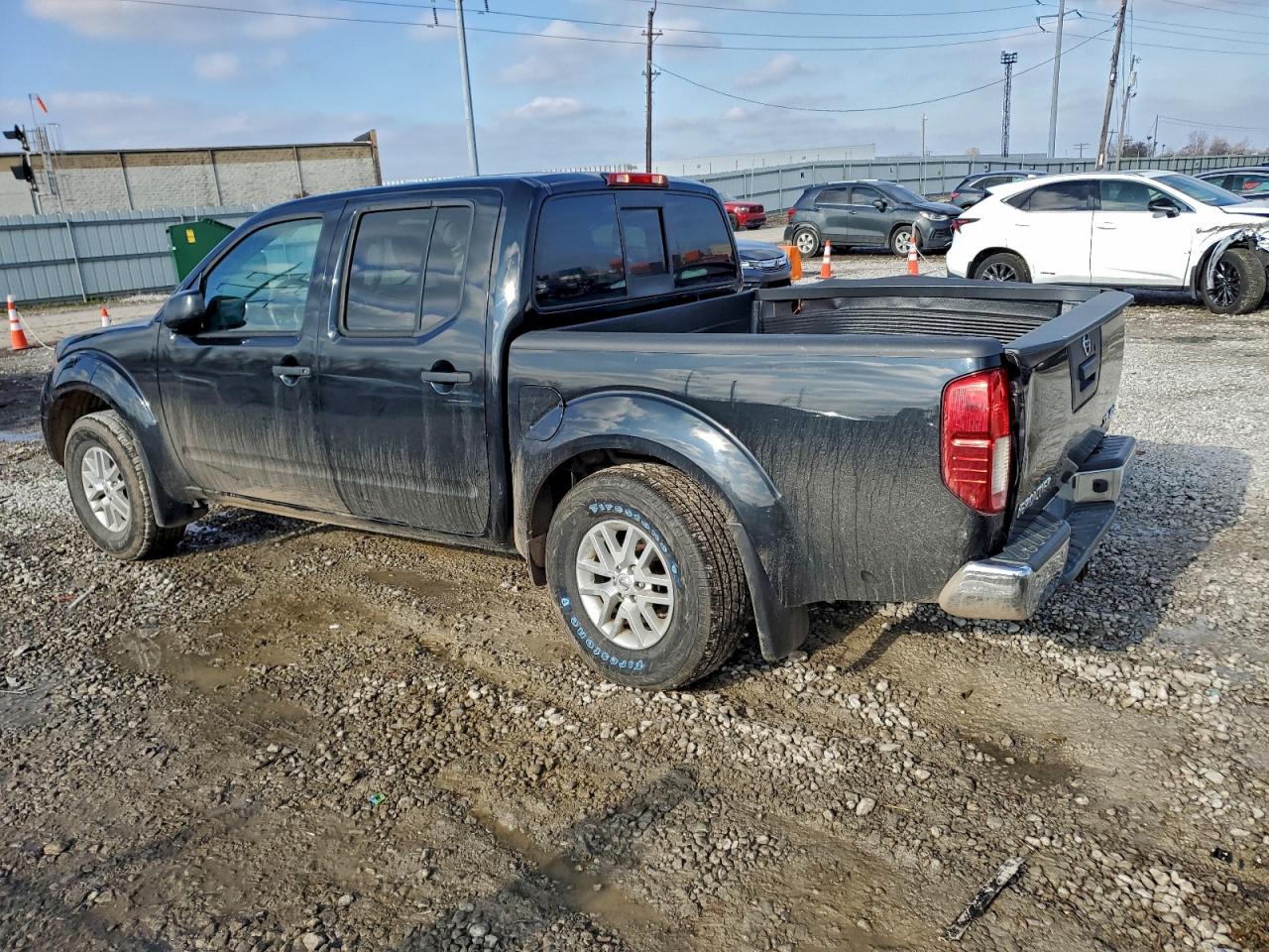 2019 NISSAN FRONTIER S photo 2