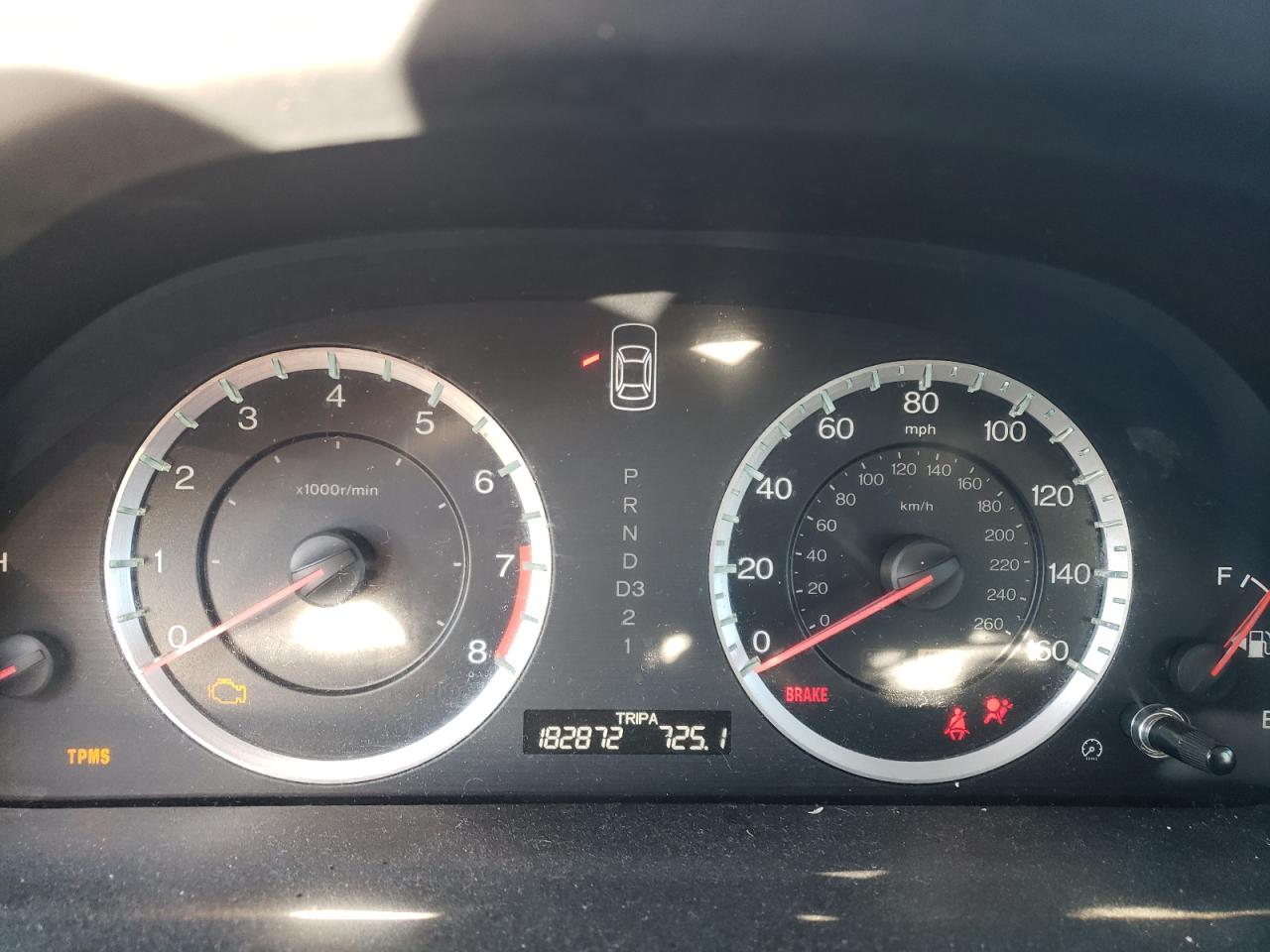 2010 HONDA ACCORD LX photo 9