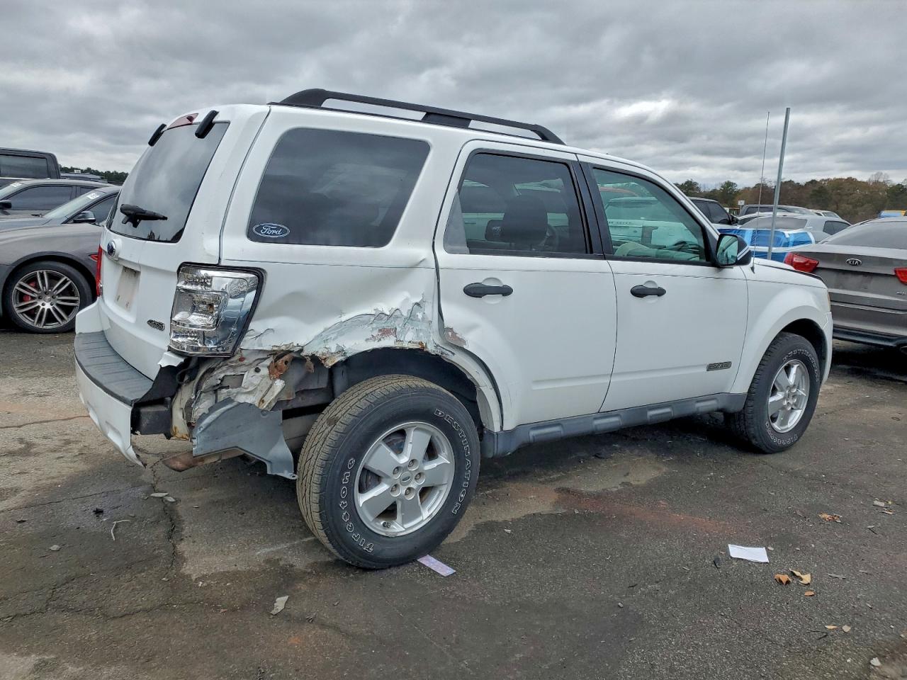 2008 FORD ESCAPE XLT photo 3