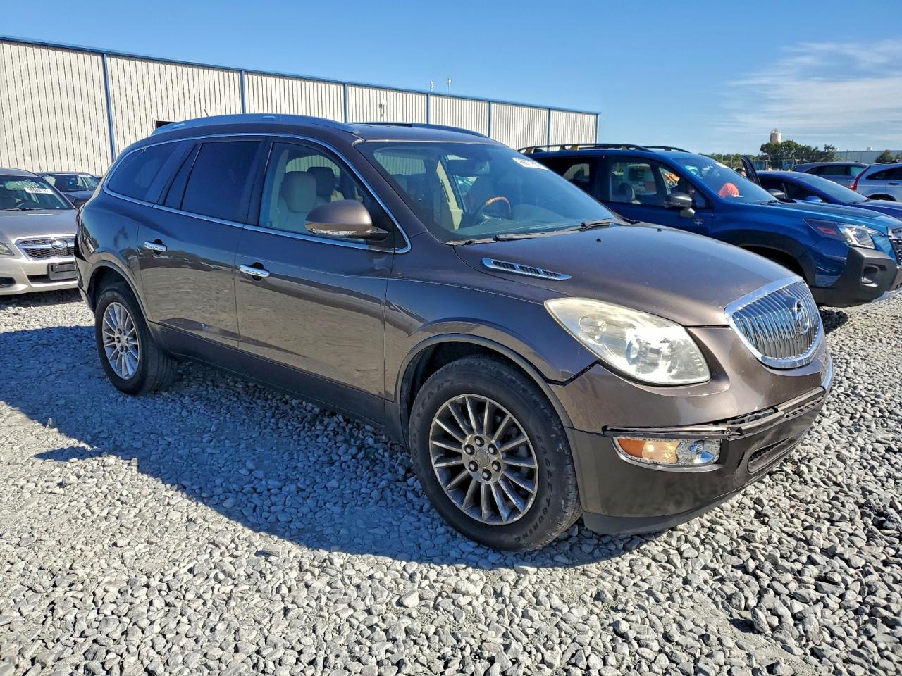 2011 BUICK ENCLAVE CXL photo 4