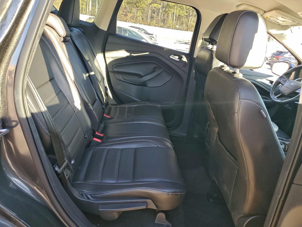 2017 FORD ESCAPE SE photo 10