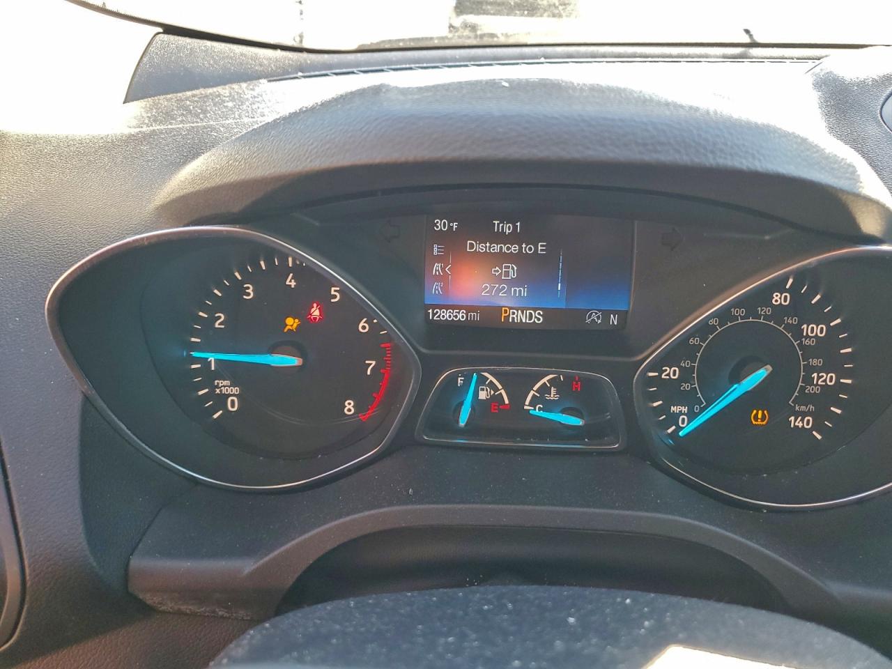 2017 FORD ESCAPE SE photo 9