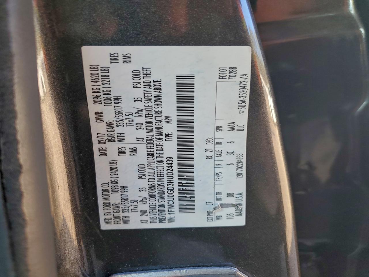2017 FORD ESCAPE SE photo 12