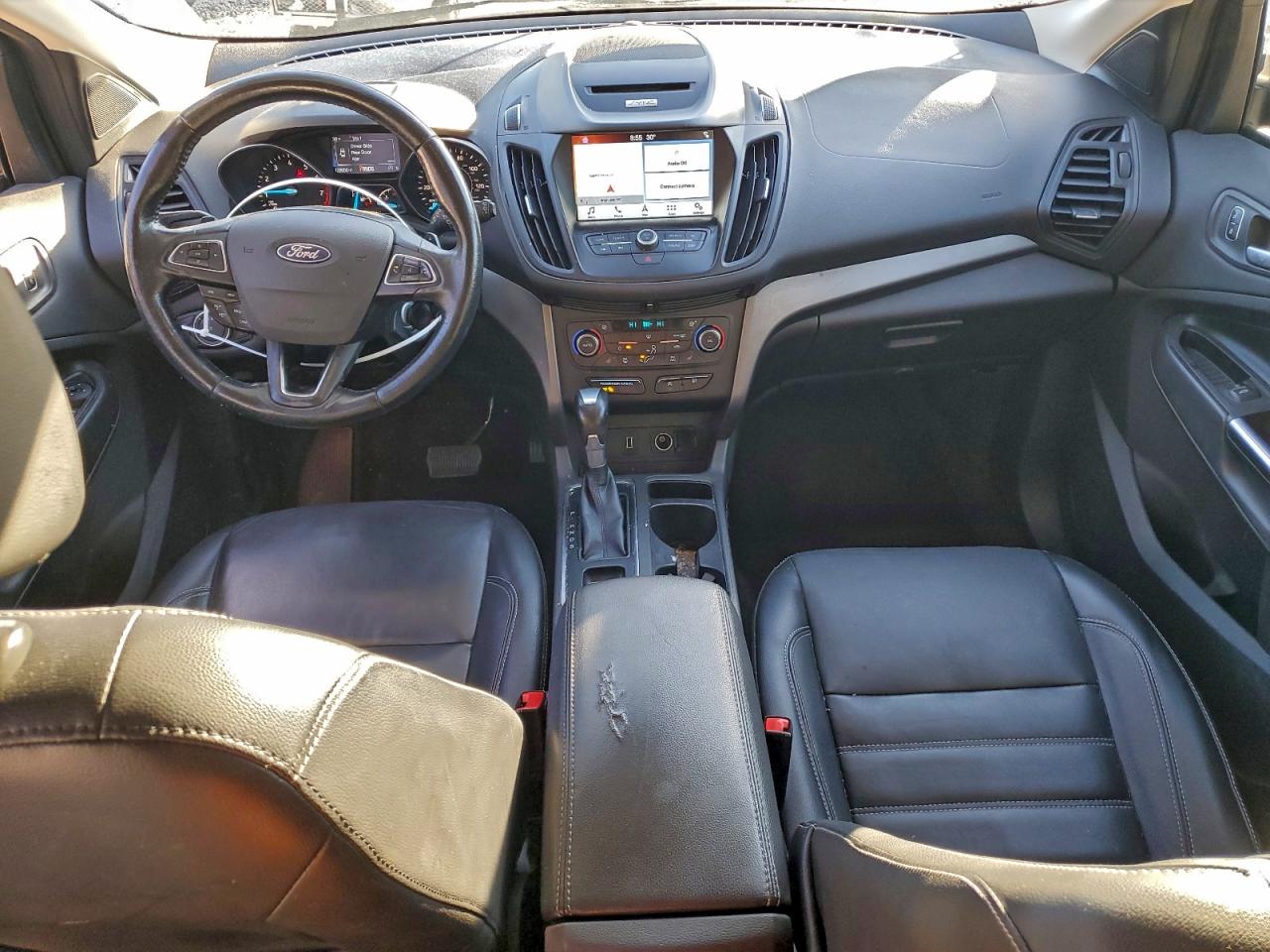2017 FORD ESCAPE SE photo 8