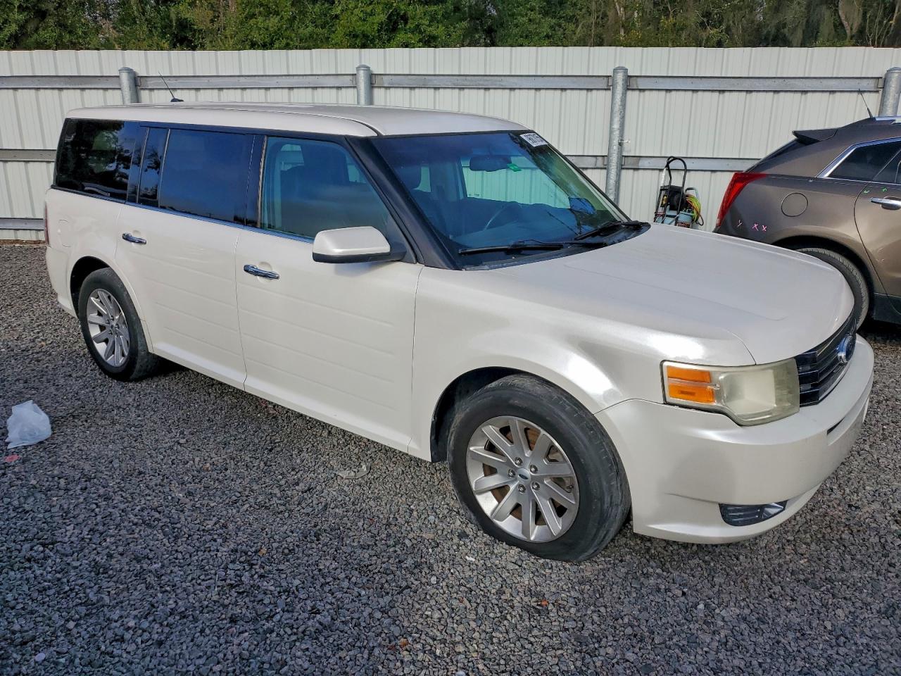 2011 FORD FLEX SEL photo 4