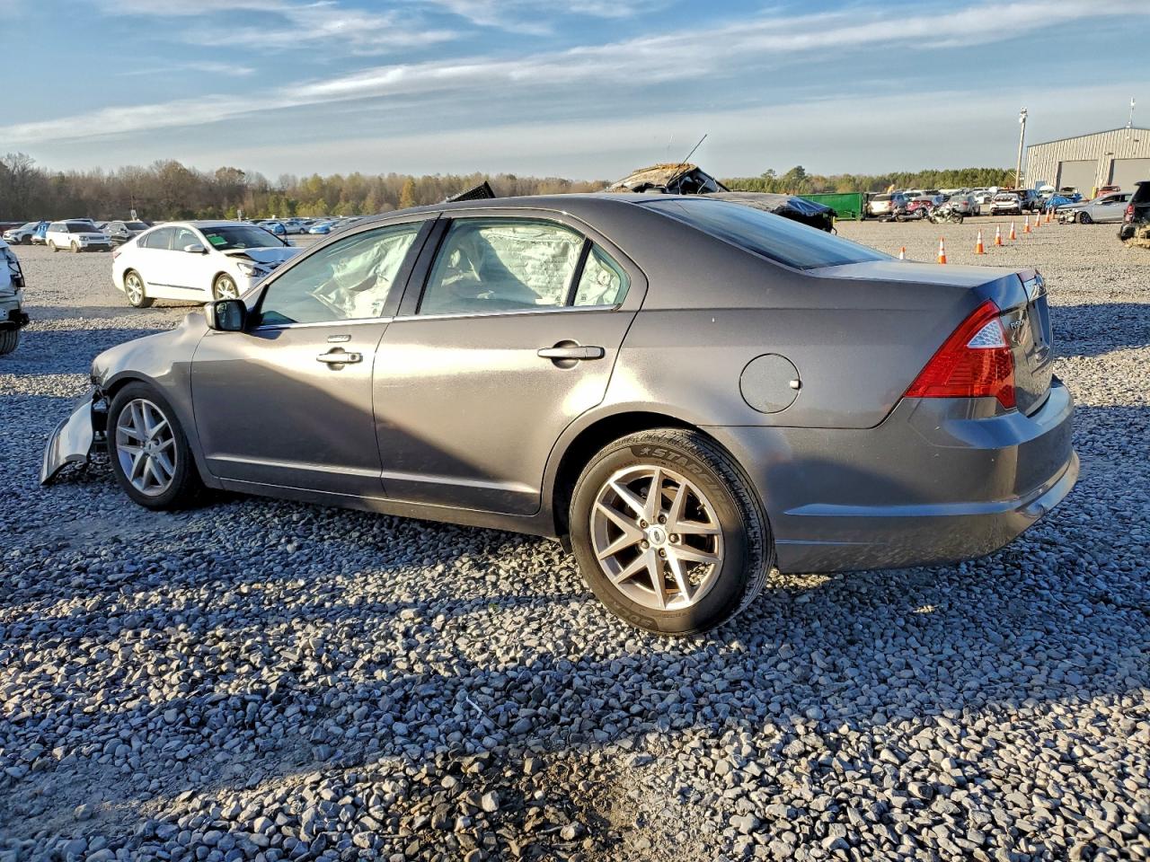 2011 FORD FUSION SEL photo 2