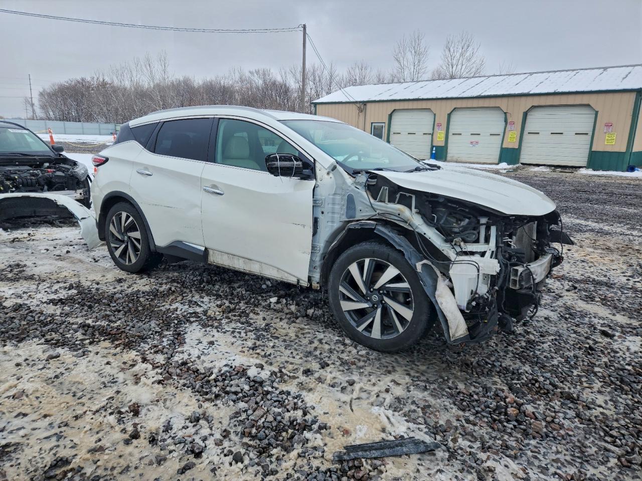 2017 NISSAN MURANO S photo 4