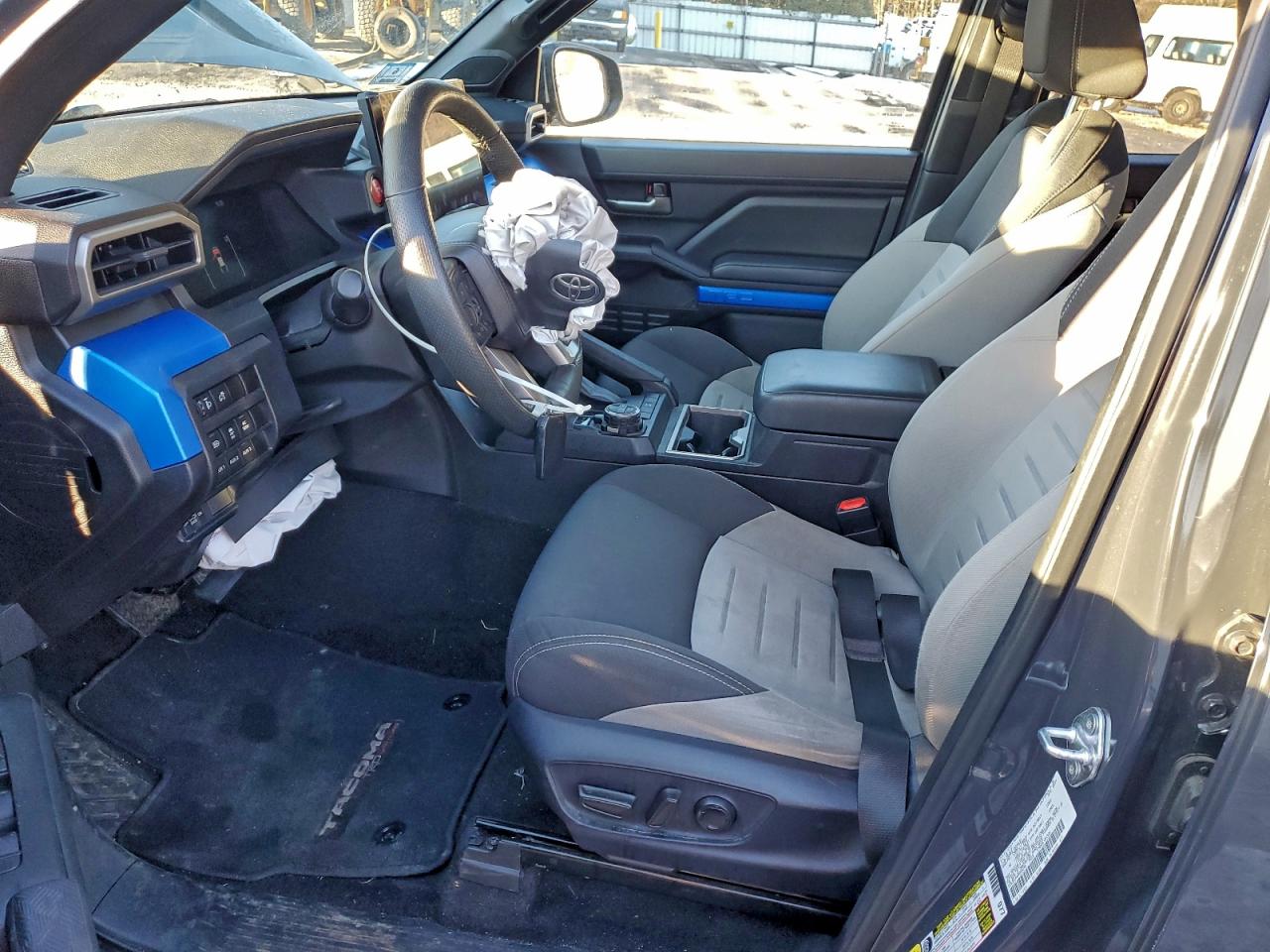 2024 TOYOTA TACOMA DOUBLE CAB photo 7