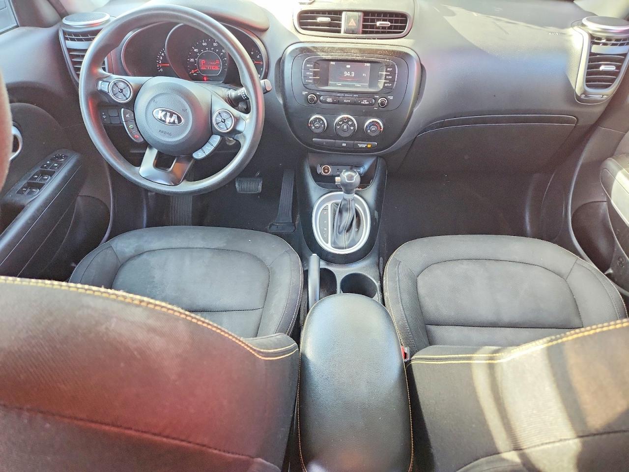 2016 KIA SOUL + photo 8