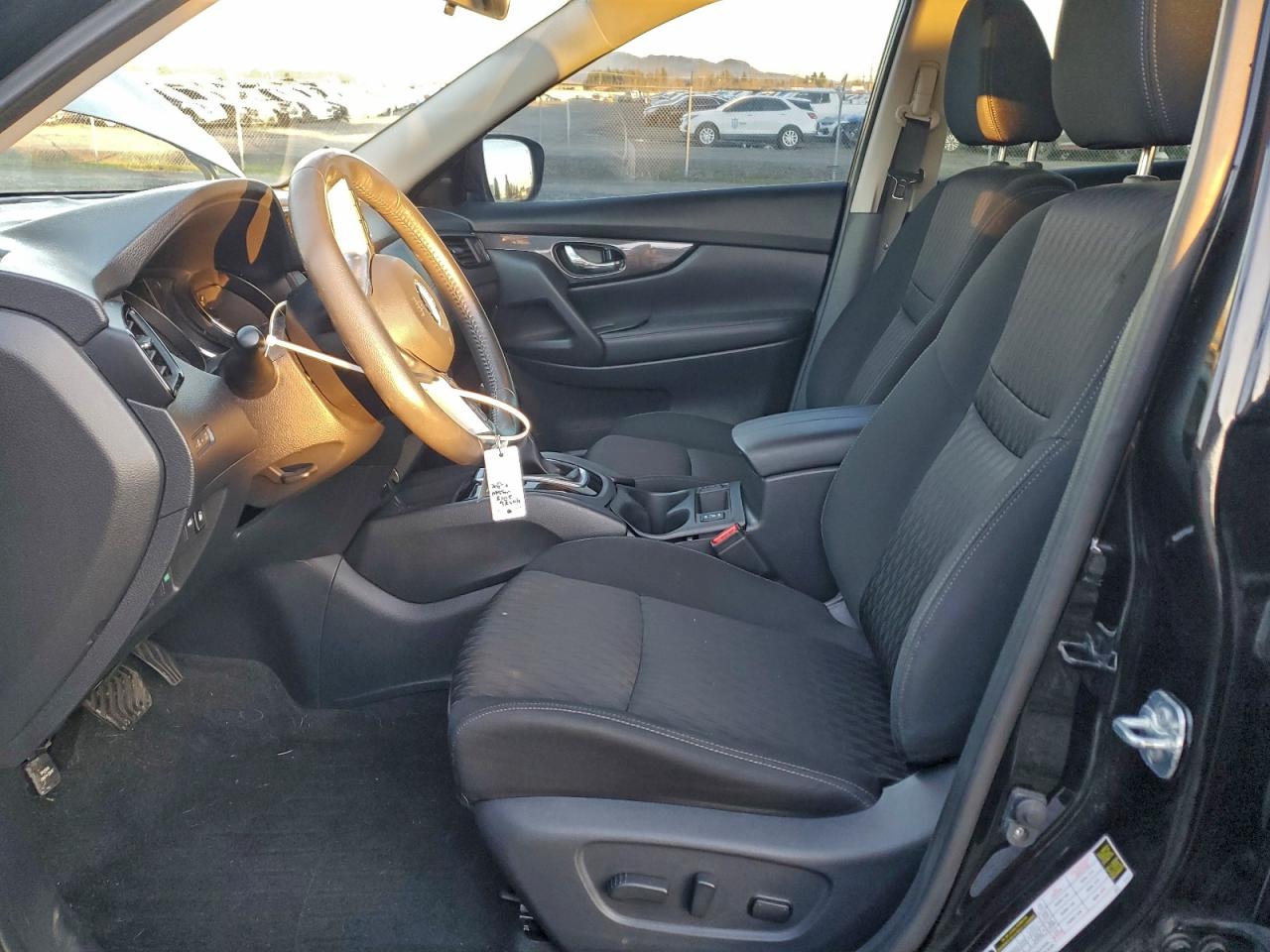 2018 NISSAN ROGUE S photo 7