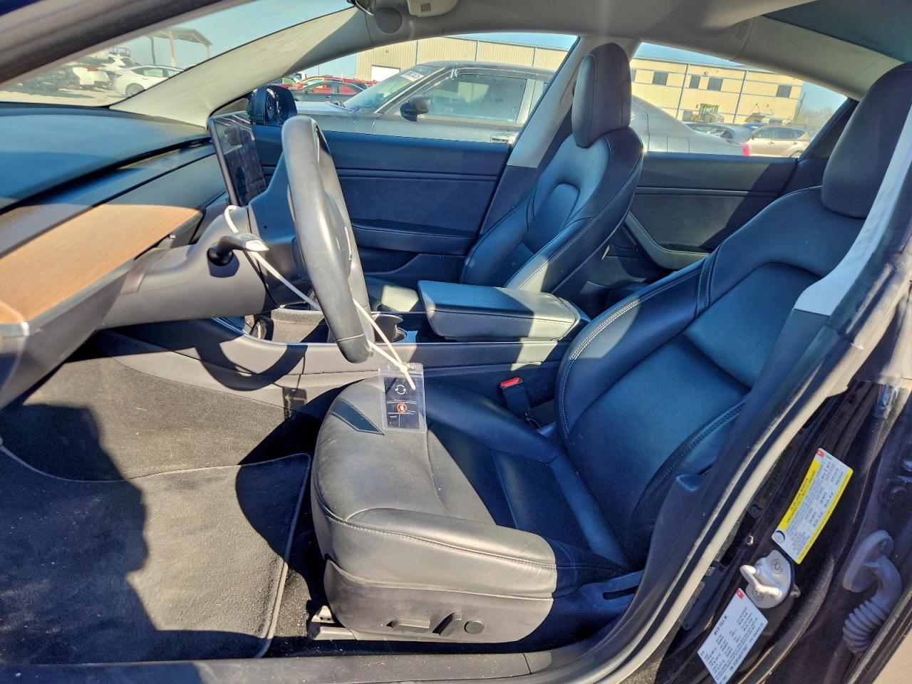 2018 TESLA MODEL 3 photo 7