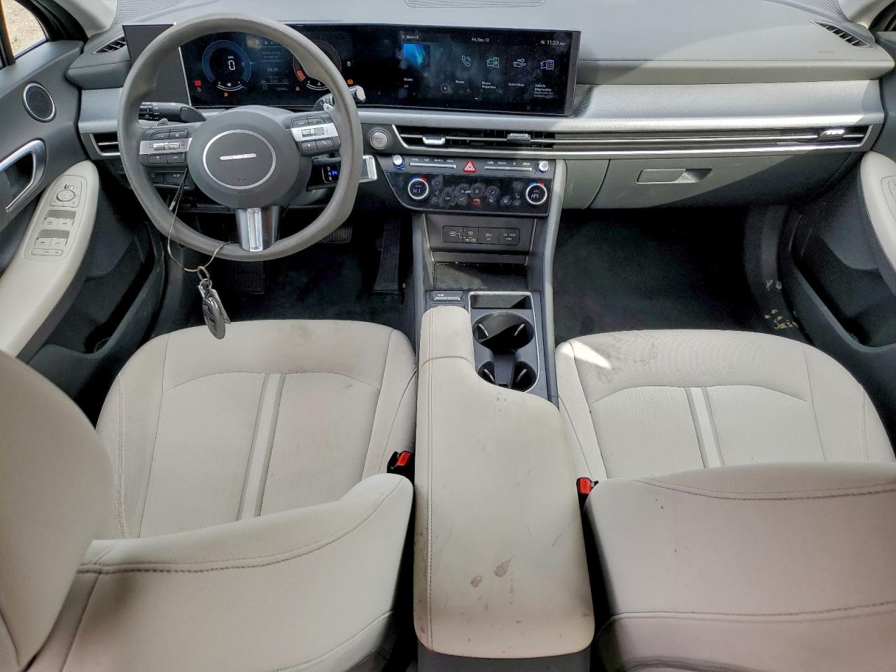 2024 HYUNDAI SONATA SEL photo 8