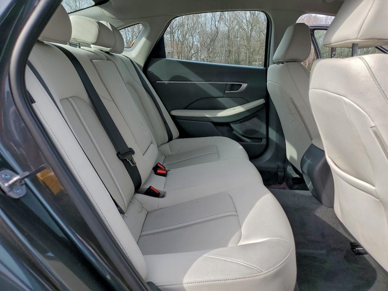 2024 HYUNDAI SONATA SEL photo 10