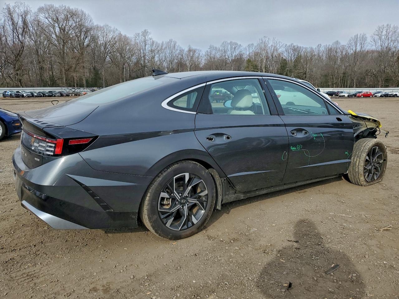 2024 HYUNDAI SONATA SEL photo 3