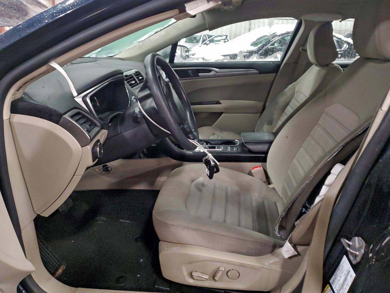 2020 FORD FUSION SE photo 7