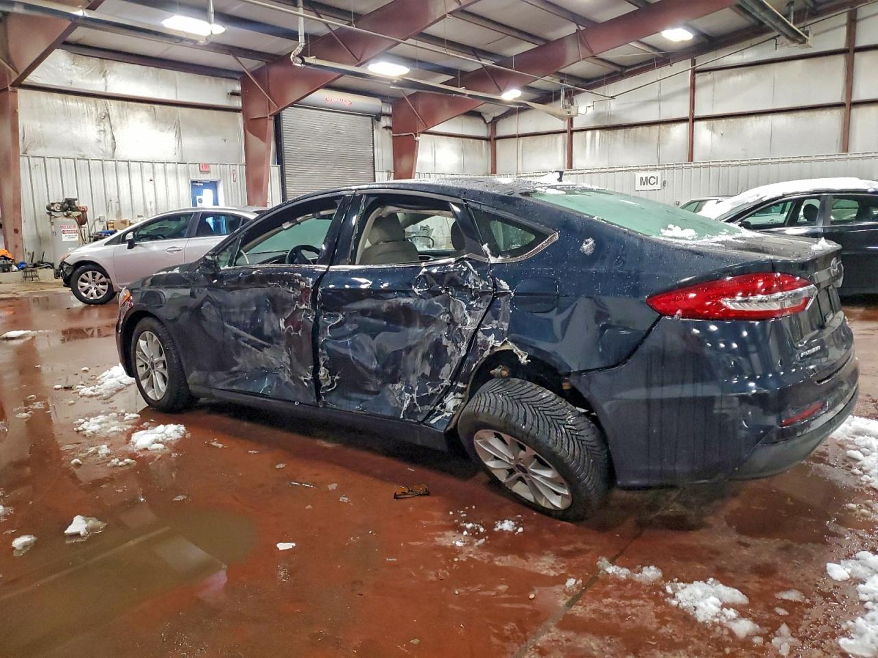 2020 FORD FUSION SE photo 2
