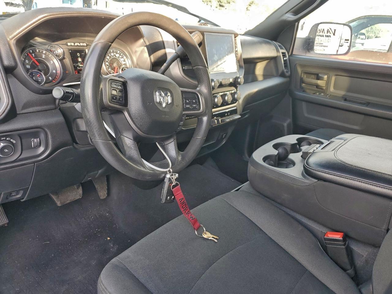 2022 RAM 3500 TRADESMAN photo 8