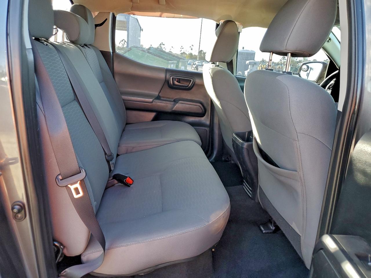 2017 TOYOTA TACOMA DOUBLE CAB photo 10