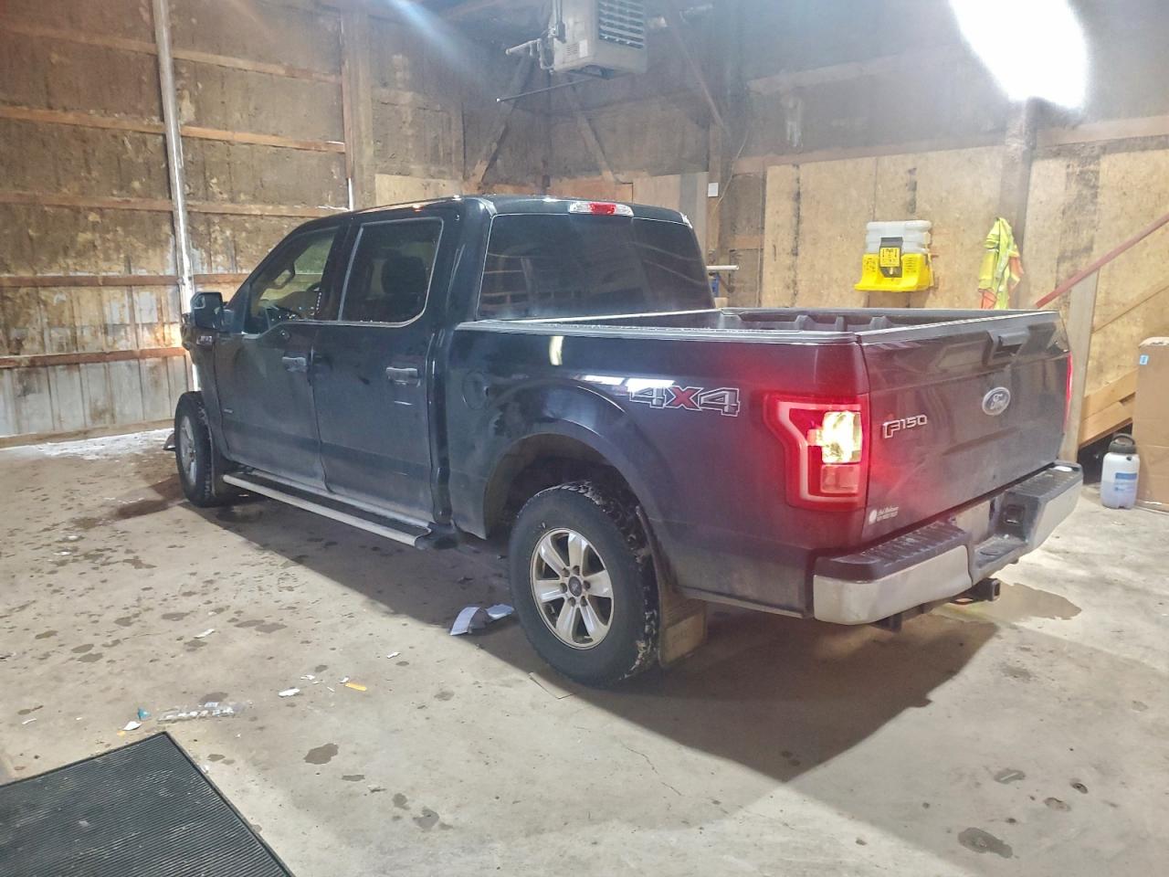 2015 FORD F150 SUPERCREW photo 2