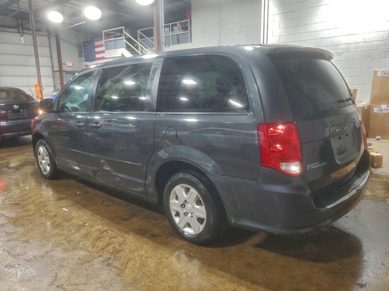 2012 DODGE GRAND CARAVAN SE photo 2