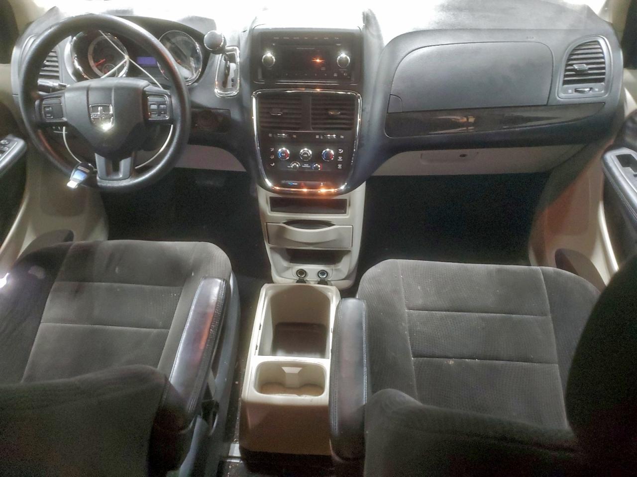 2012 DODGE GRAND CARAVAN SE photo 8