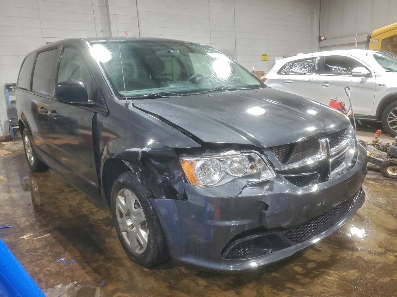 2012 DODGE GRAND CARAVAN SE photo 4