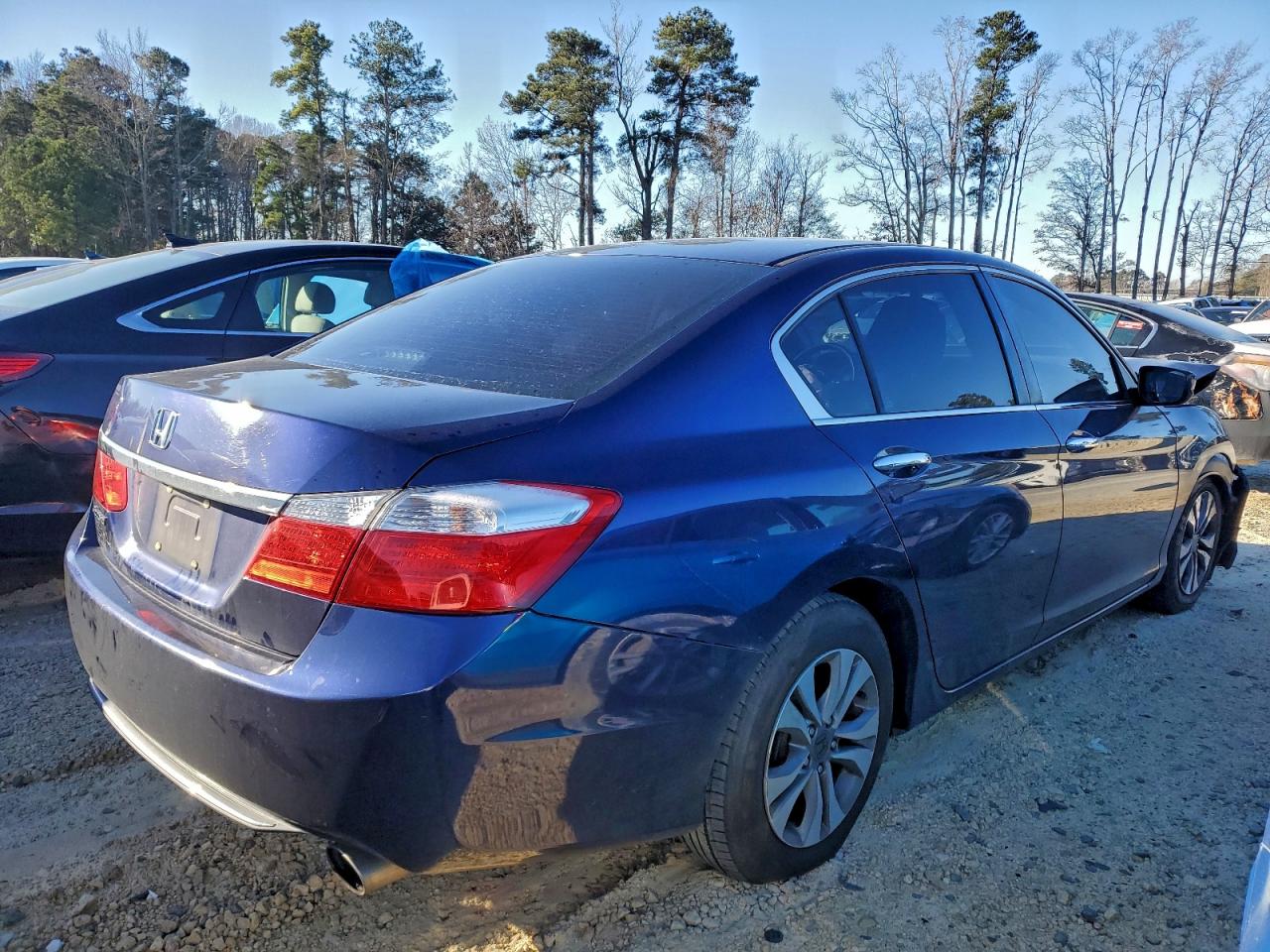 2015 HONDA ACCORD LX photo 3