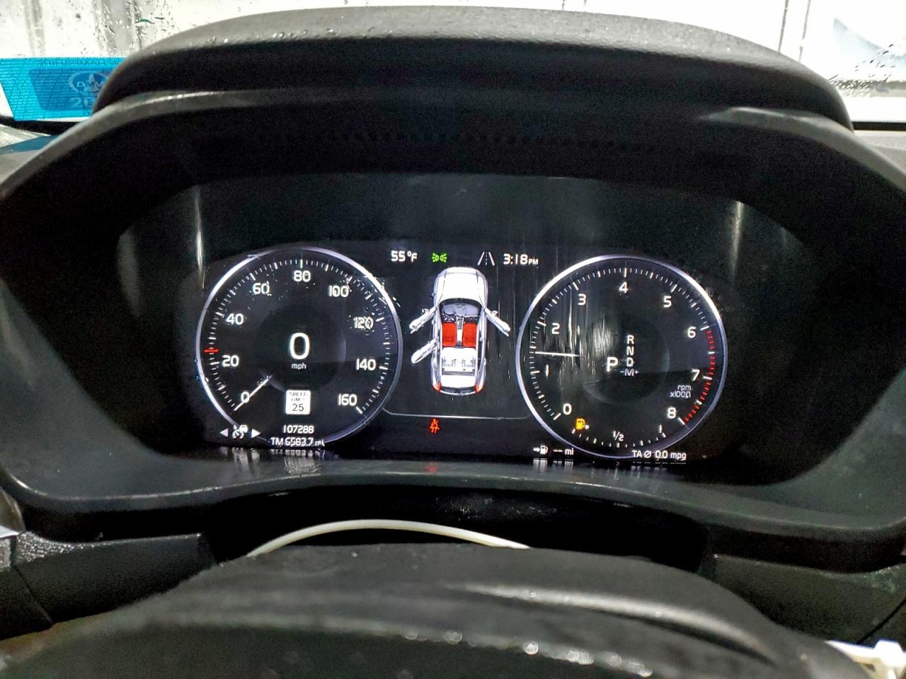2019 VOLVO XC40 T5 MOMENTUM photo 9