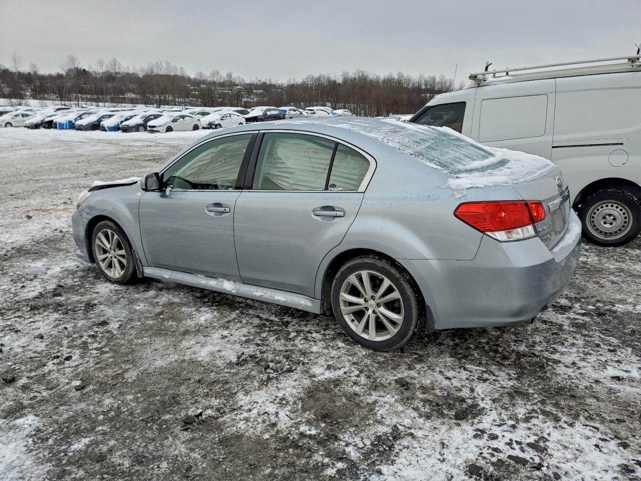 2013 SUBARU LEGACY 2.5I LIMITED photo 2