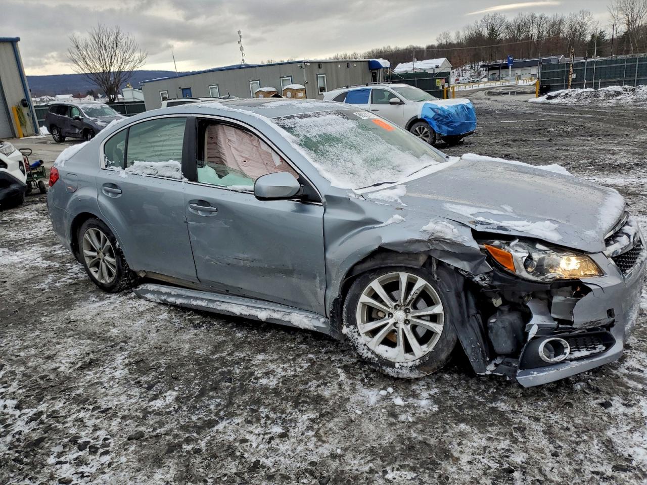 2013 SUBARU LEGACY 2.5I LIMITED photo 4