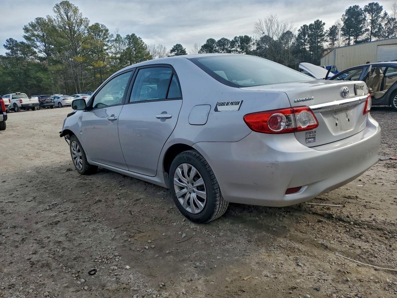 2012 TOYOTA COROLLA BASE photo 2