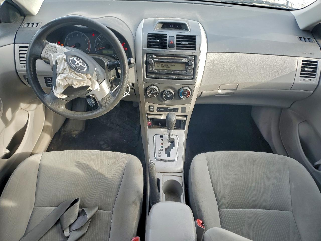 2012 TOYOTA COROLLA BASE photo 8