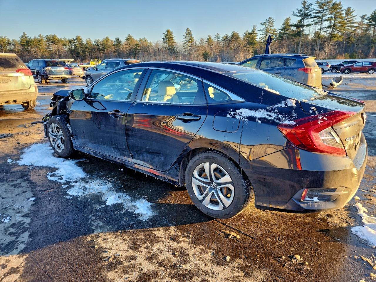 2017 HONDA CIVIC LX photo 2