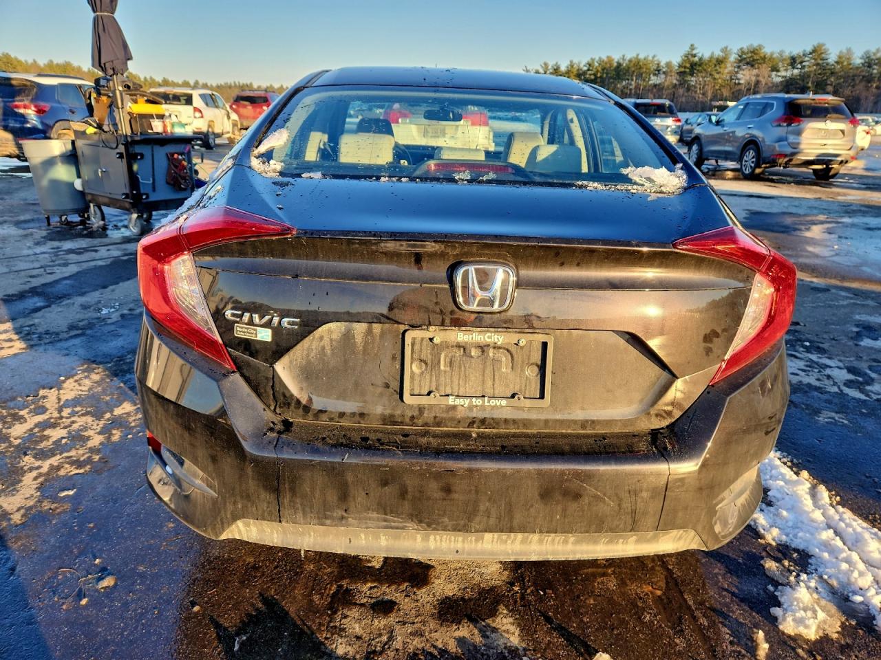 2017 HONDA CIVIC LX photo 6