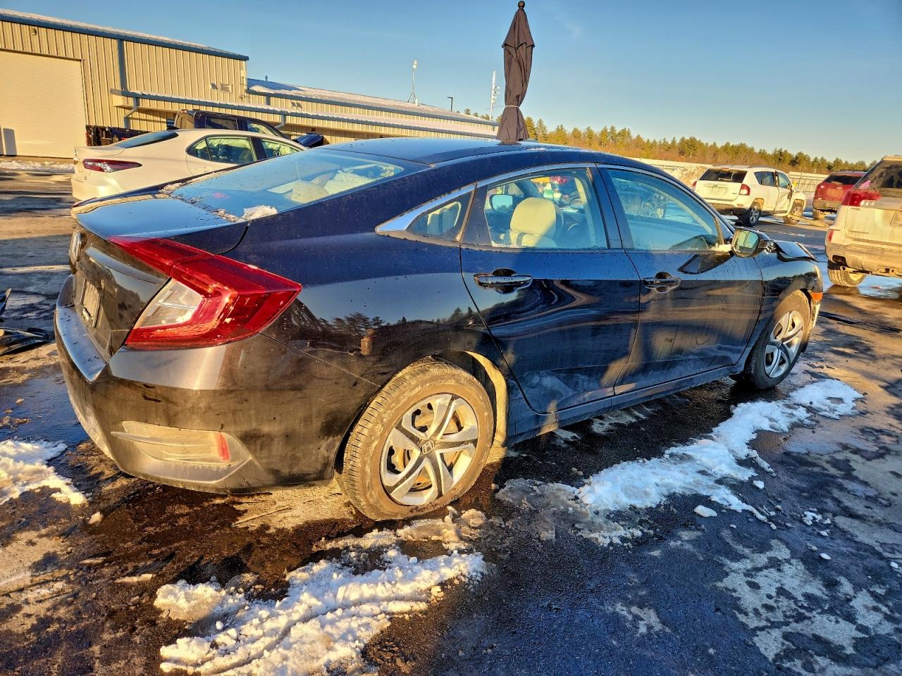 2017 HONDA CIVIC LX photo 3