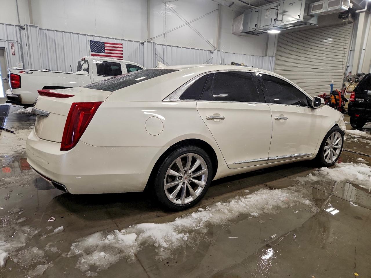 2013 CADILLAC XTS PREMIUM COLLECTION photo 3