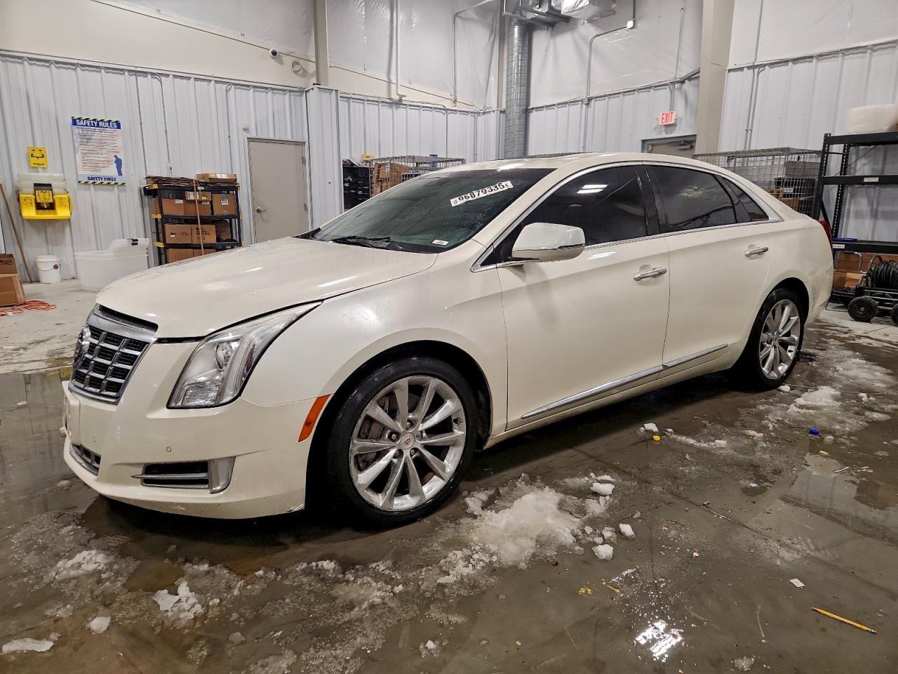 2013 CADILLAC XTS