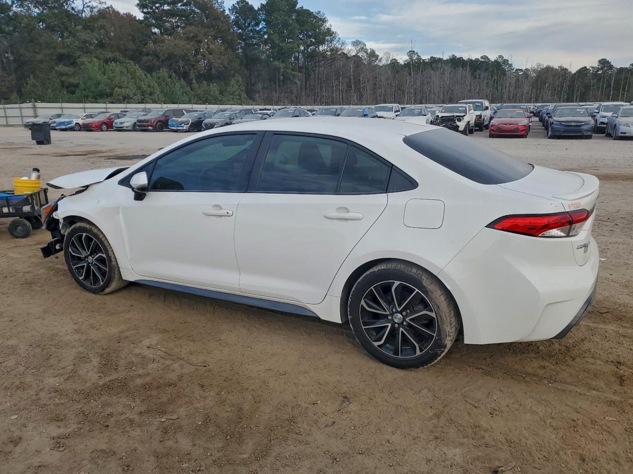 2021 TOYOTA COROLLA SE photo 2