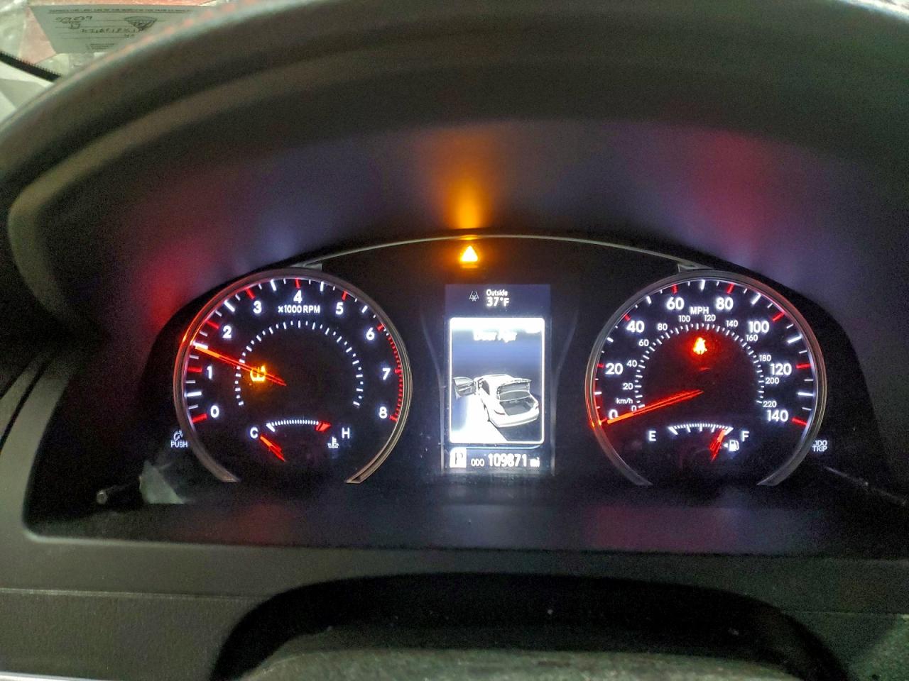 2017 TOYOTA CAMRY SE photo 9