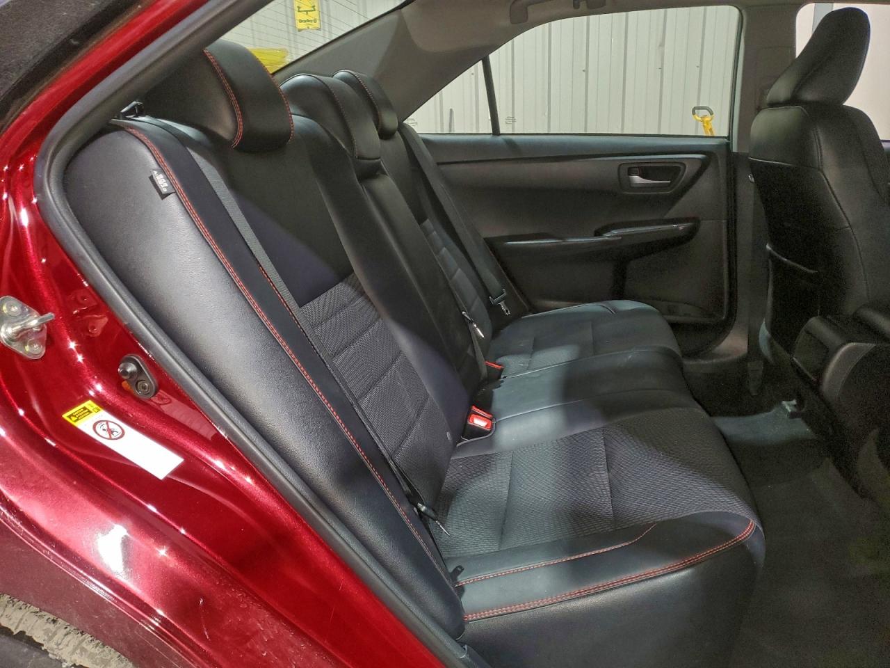 2017 TOYOTA CAMRY SE photo 10